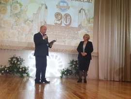 Гимназия №37 Фрунзенского района отмечает 20-летний юбилей!