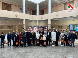 Ёлка желаний зажглась для самых искренних сердец!