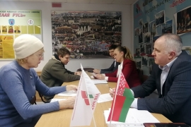 Наркотики, жилье, лесопарк &mdash; с какими вопросами шли к депутату?